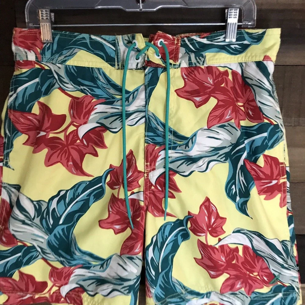 Nautica Swim Trunks  Floral Pattern Print Mens Medium 32w‎ Mesh Lined Swimming